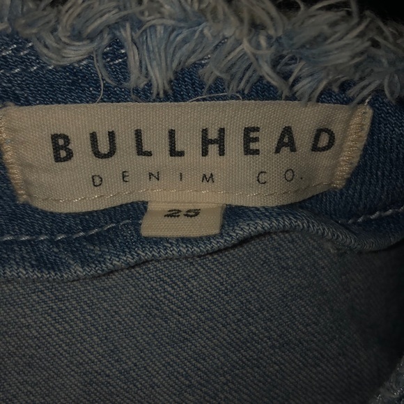Bullhead denim co let down hem mini skirt, size 25 - Picture 3 of 3